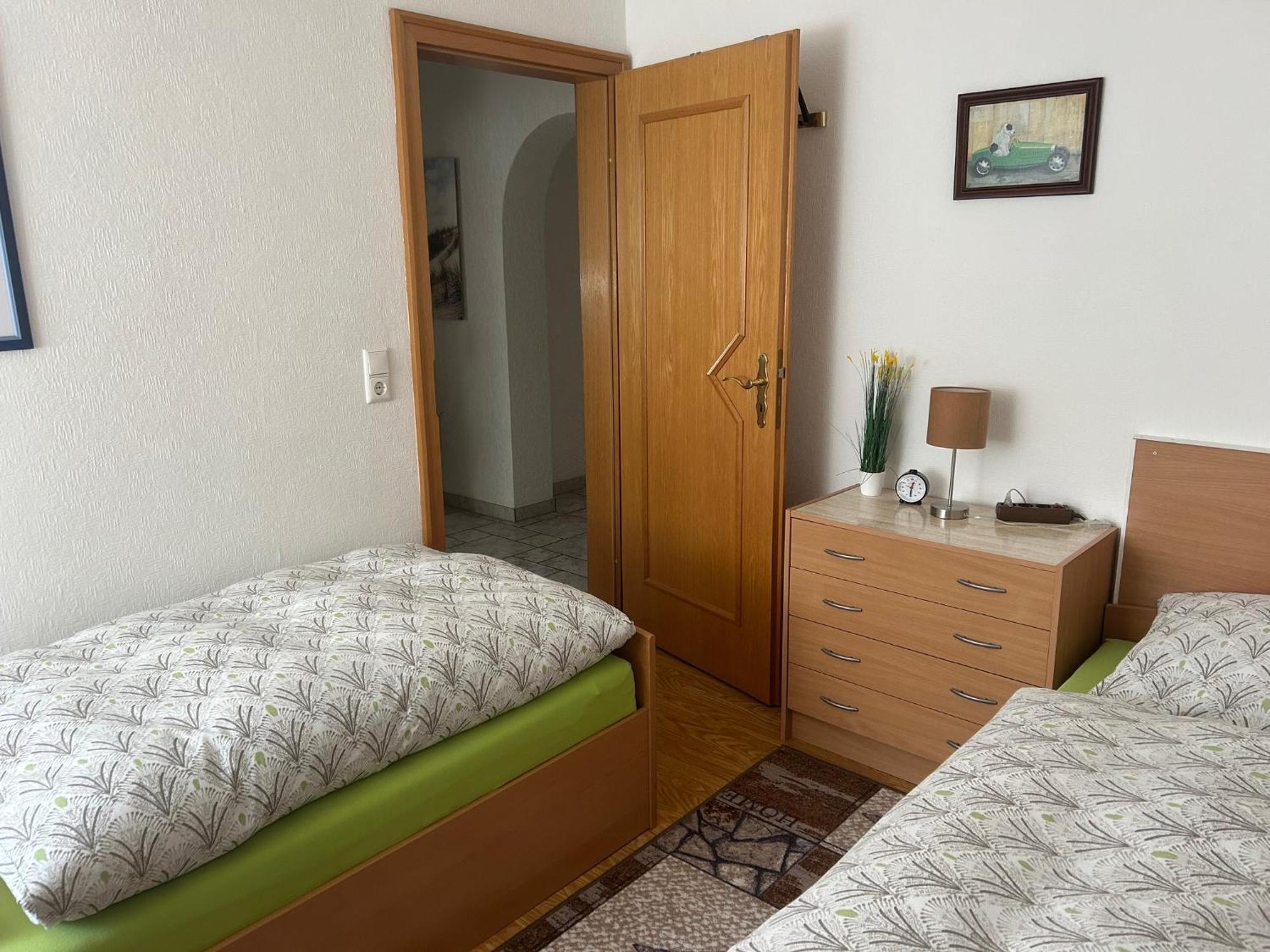 Ferienwohnung Am Wald - Naehe Funpark Цирндорф Экстерьер фото